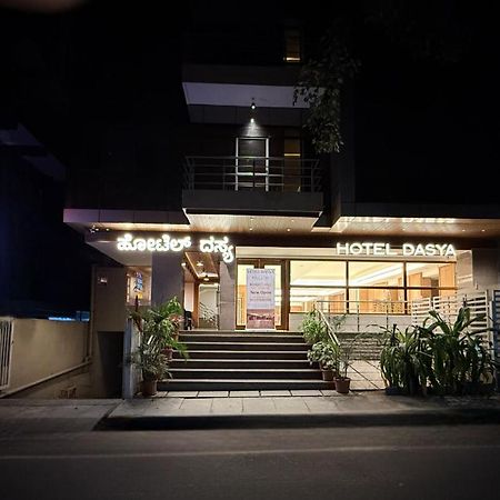 Hotel Dasya - Formerly Nice Stay The Business Hotel Bangalore Buitenkant foto