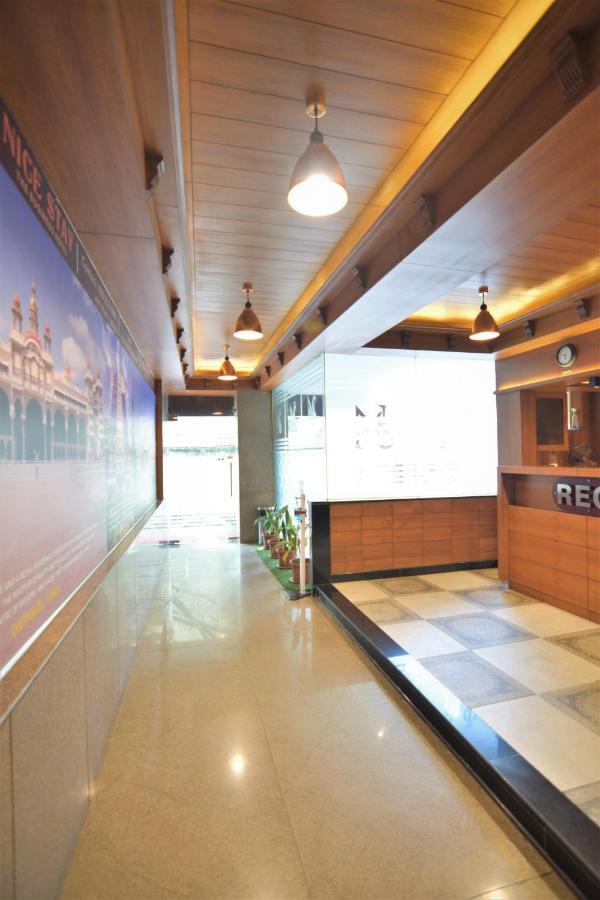 Hotel Dasya - Formerly Nice Stay The Business Hotel Bangalore Buitenkant foto